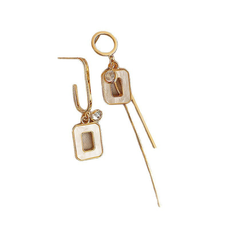 Stunning Earring for Daily Wear