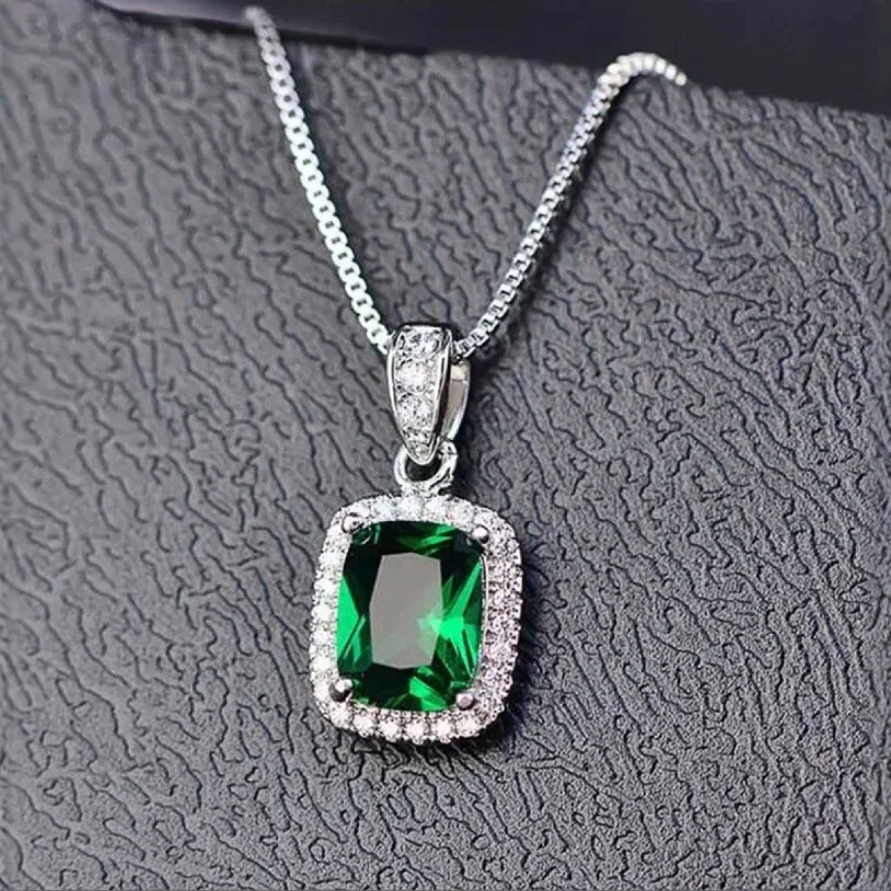 Romantic Necklace for Special Moments