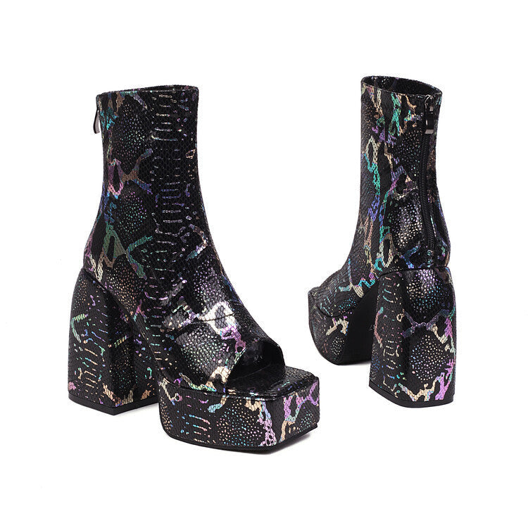 Chic Orthopedic Sandals with Unique Design
