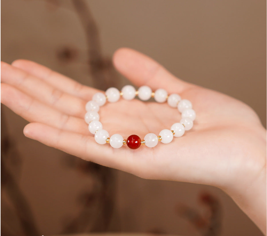 Romantic Silver Bracelet for Special Moments