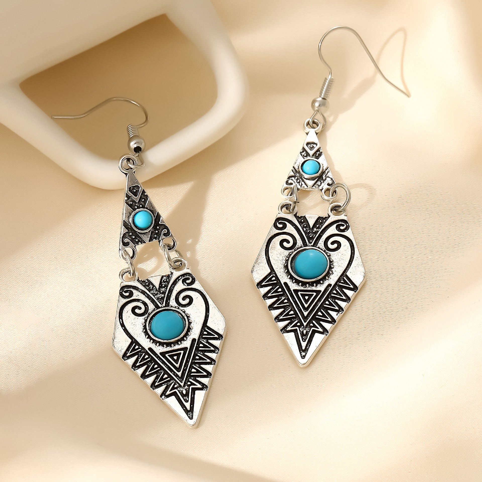 Stunning Earring for Daily Wear