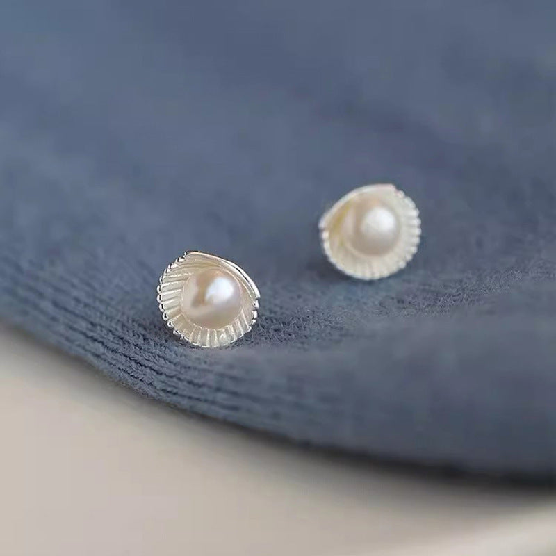 Elegant Pearl Earring for Every Occasion