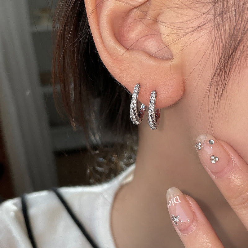 Classic Earring with Timeless Appeal