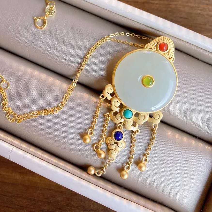 Romantic Necklace for Special Moments