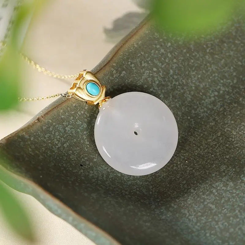 Stunning Gold Necklace for Daily Wear