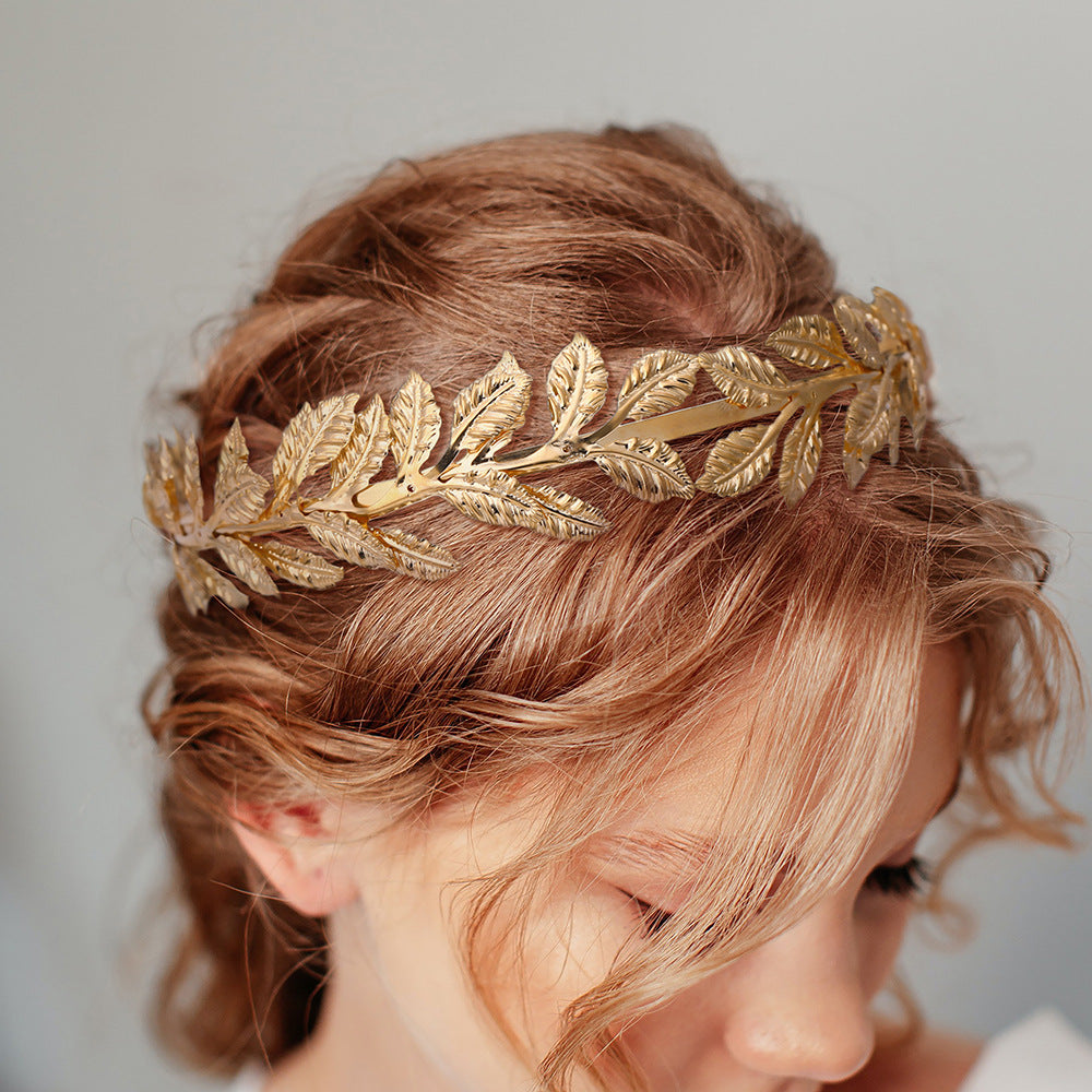 Stunning Gold Piece for Daily Wear