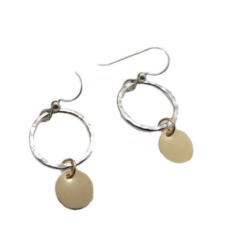 Charming Earring for Any Occasion