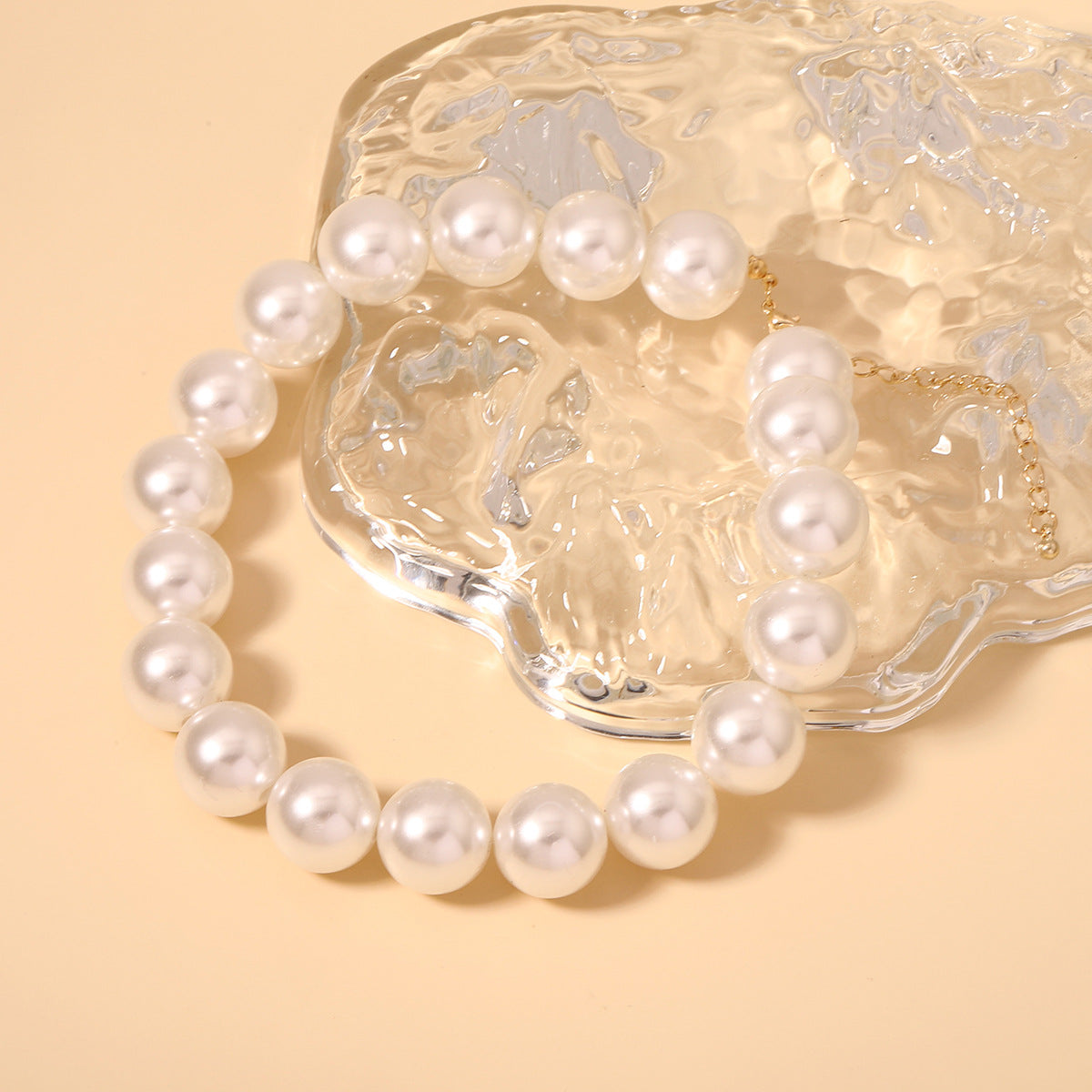 Elegant Pearl Necklace for Every Occasion