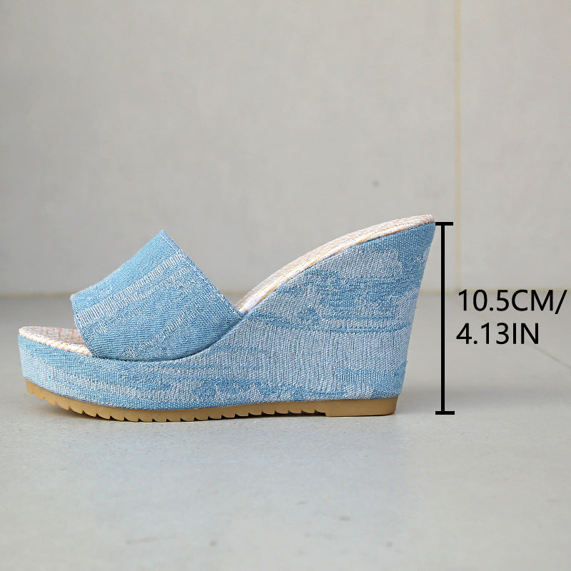 Graceful Orthopedic Sandals for Modern Look