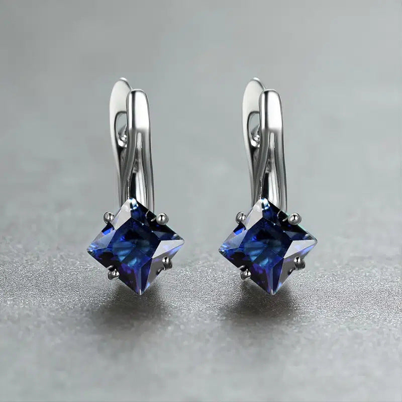 Classic Earring with Timeless Appeal