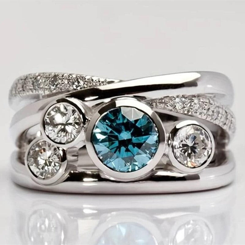 Beautiful Silver Bracelet with Unique Style
