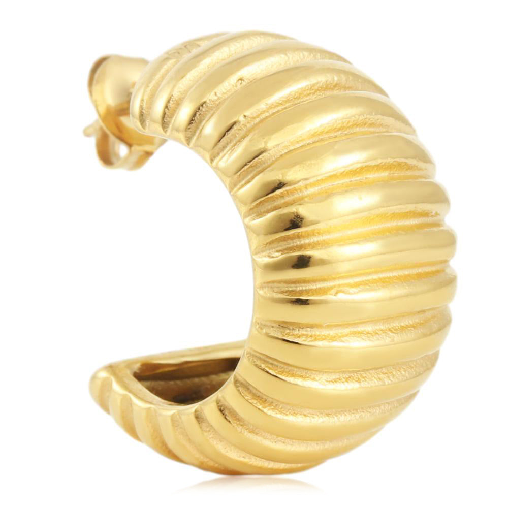 Elegant Gold Earring for Every Occasion