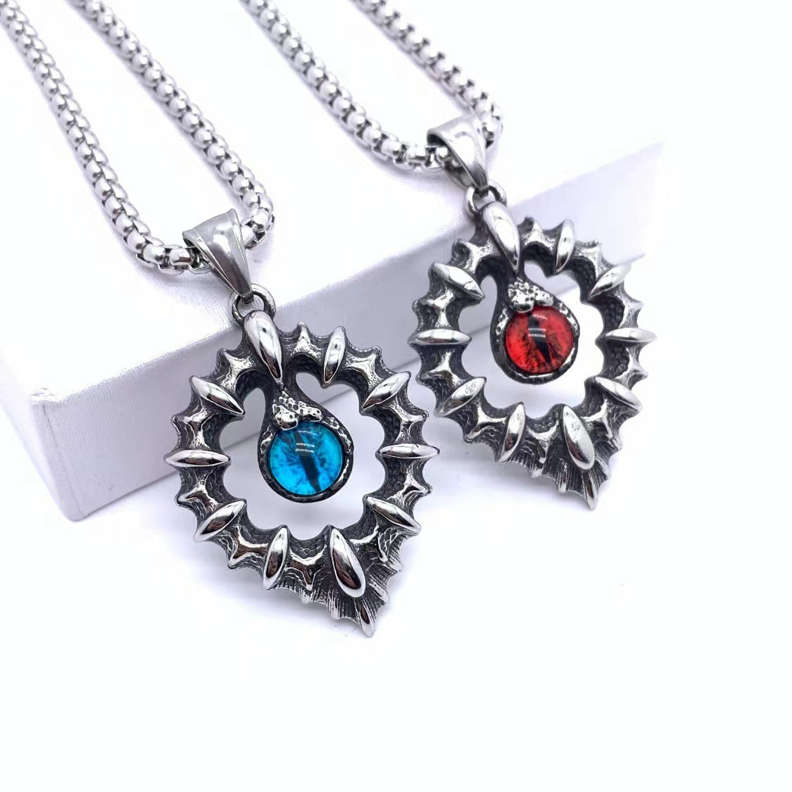 Romantic Necklace for Special Moments
