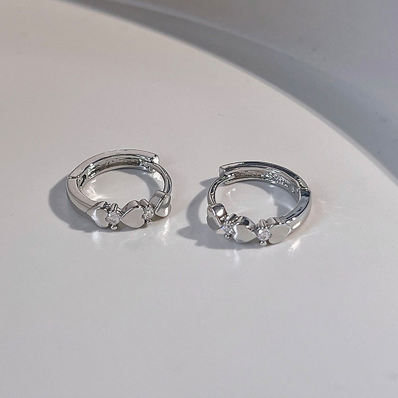 Classic Earring with Timeless Appeal