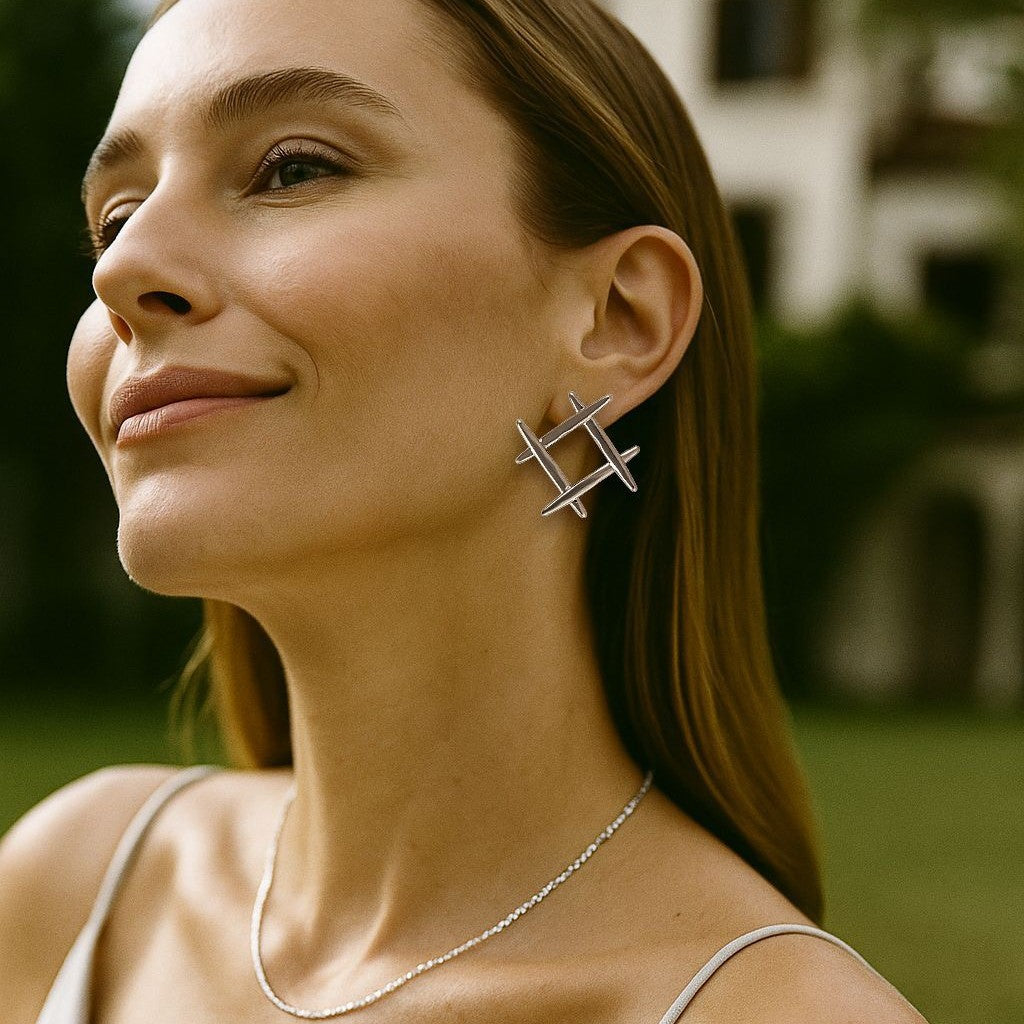 Stunning Earring for Daily Wear