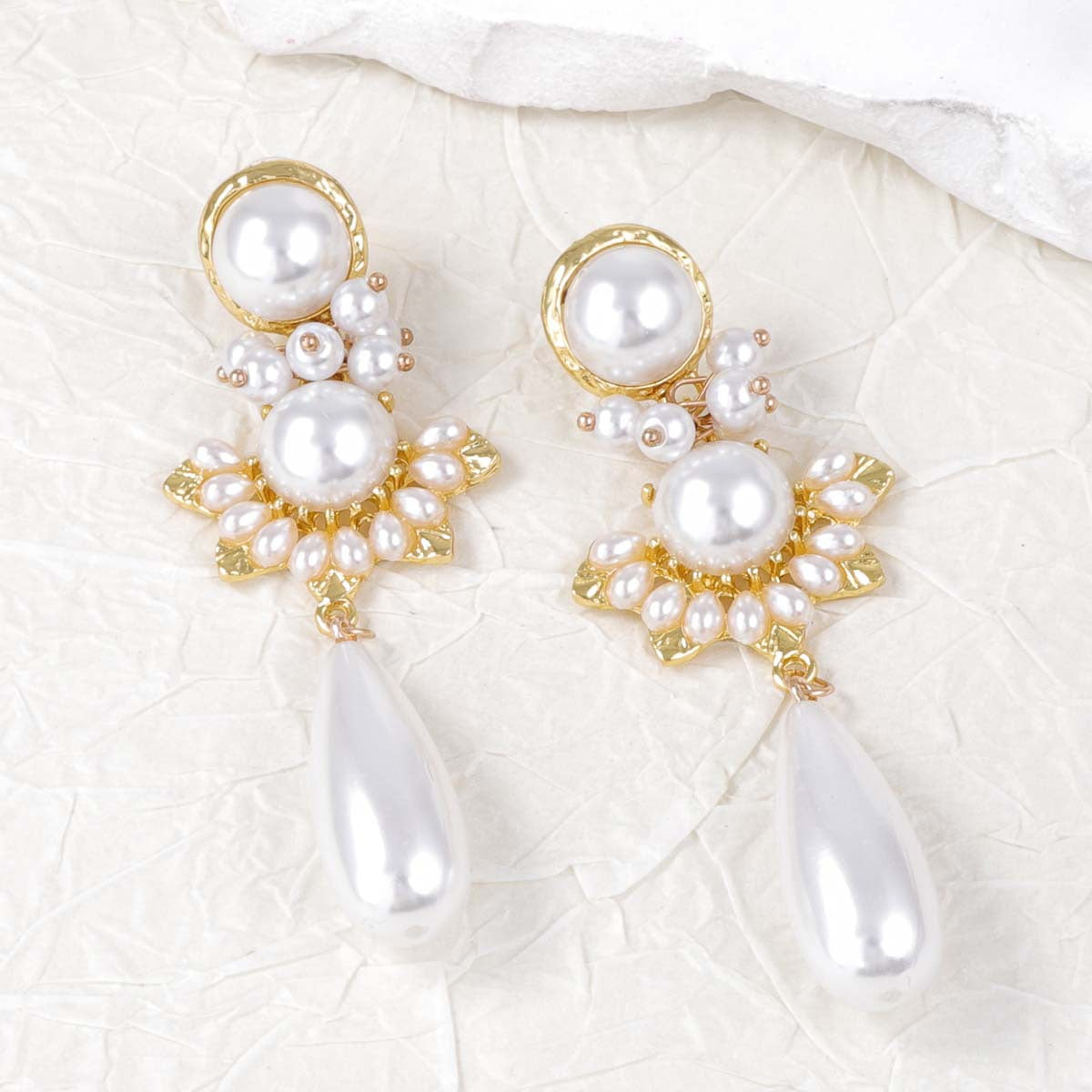 Stunning Pearl Earring for Daily Wear