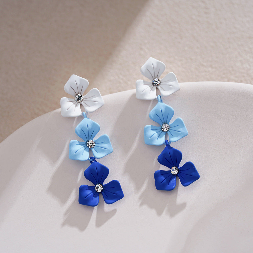 Charming Earring for Any Occasion