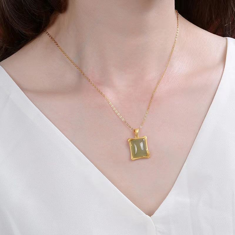 Romantic Silver Pendant for Special Moments