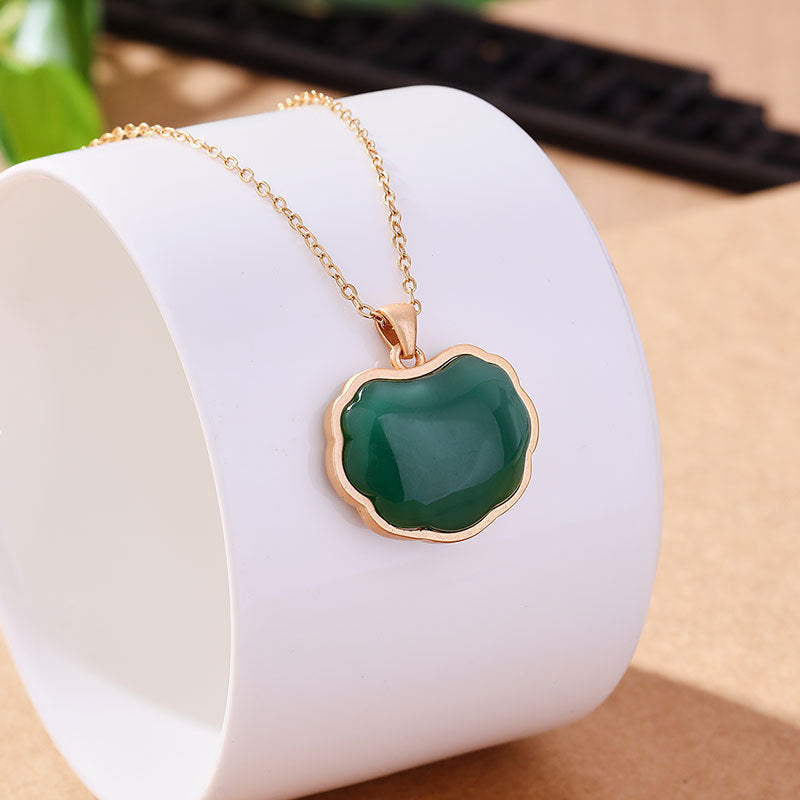Charming Necklace for Any Occasion