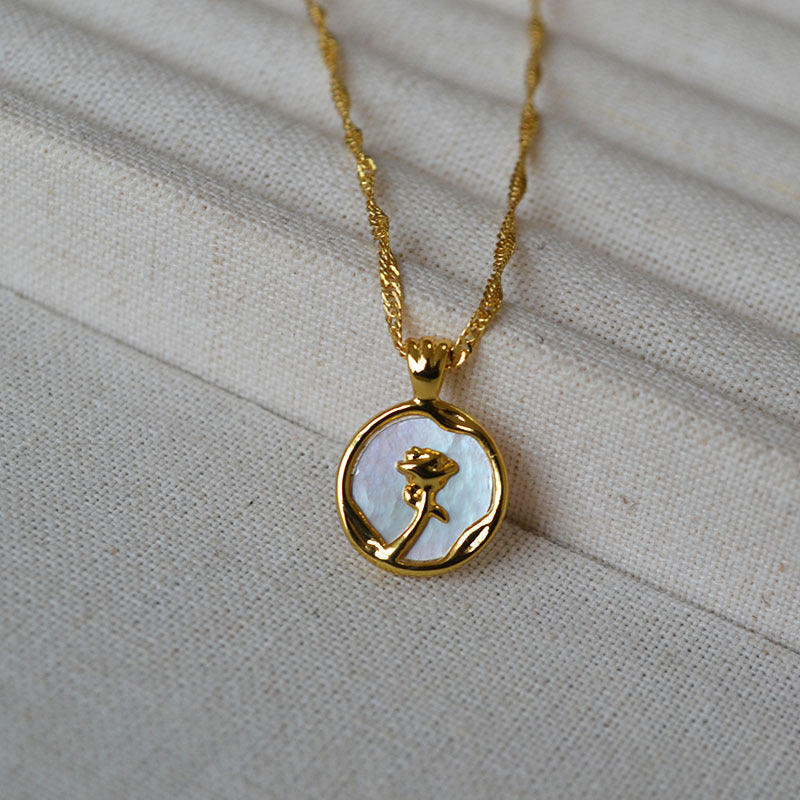 Classic Necklace with Timeless Appeal