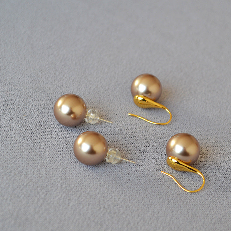 Romantic Silver Earring for Special Moments
