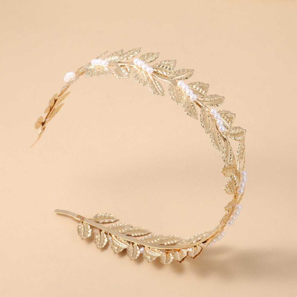 Beautiful Gold Piece with Unique Style