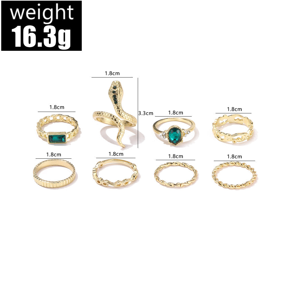 Classic Gold Bracelet with Timeless Appeal