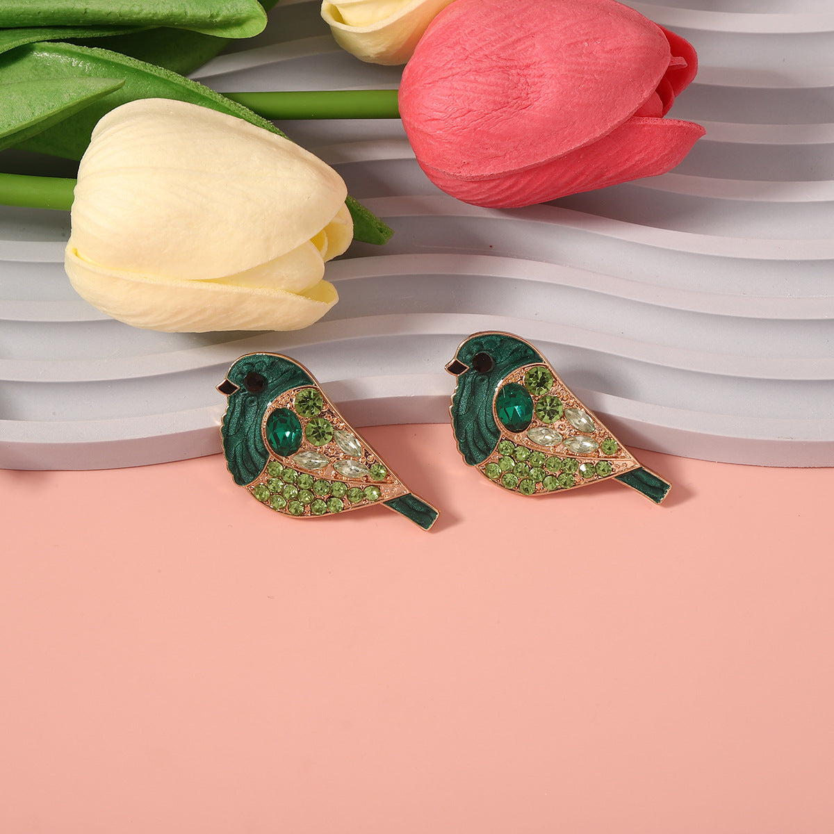 Beautiful Pearl Set with Unique Style