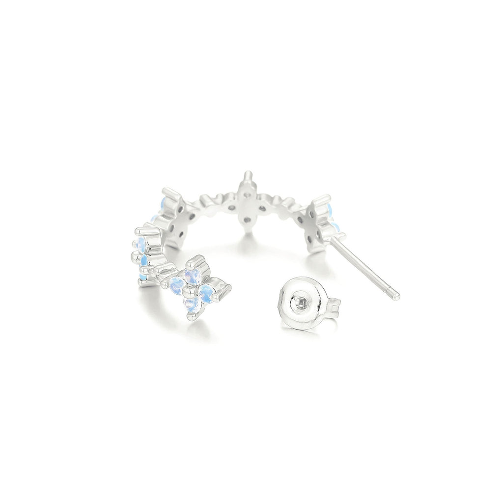Beautiful Silver Earring with Unique Style