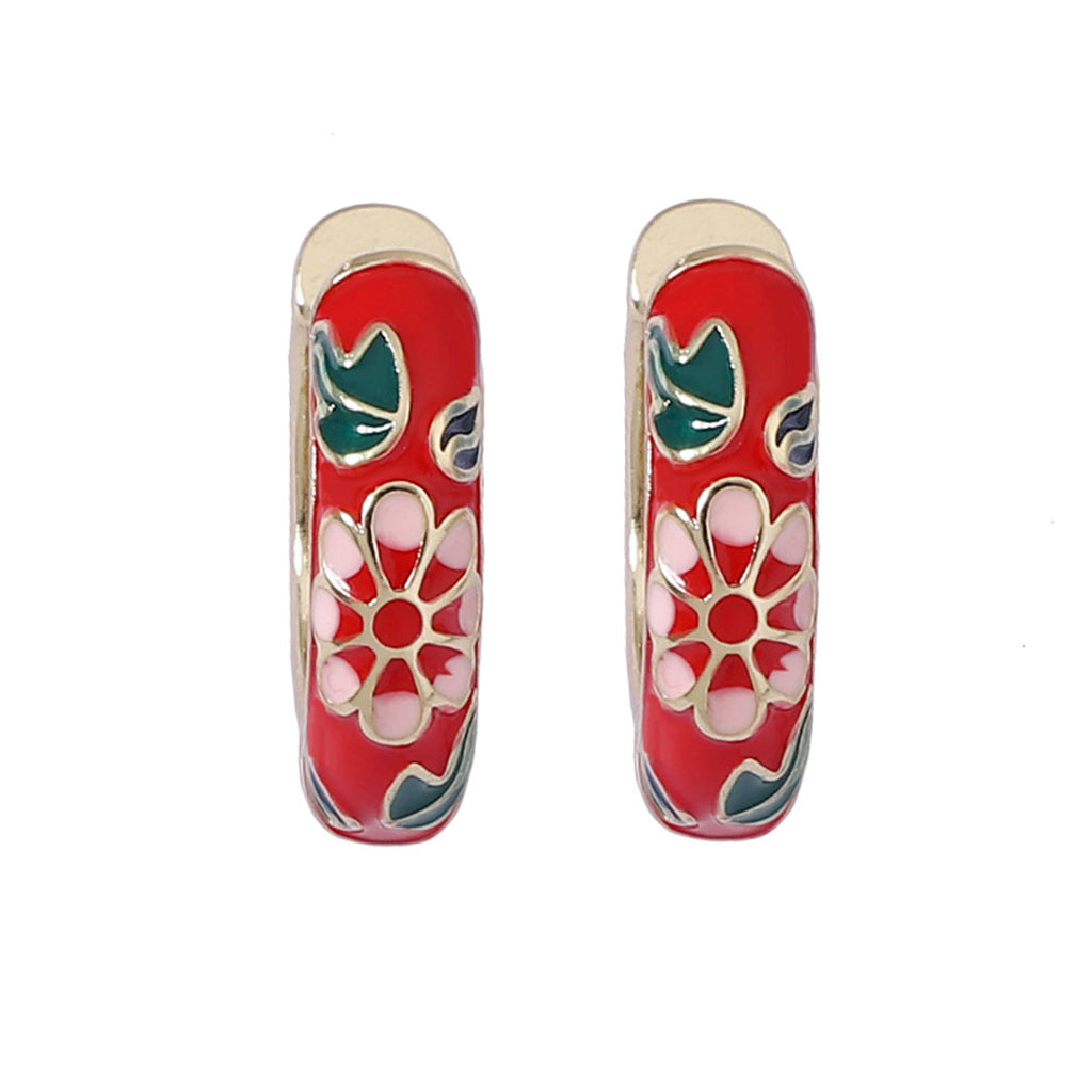Classic Earring with Timeless Appeal