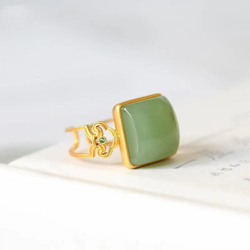 Romantic Silver Ring for Special Moments