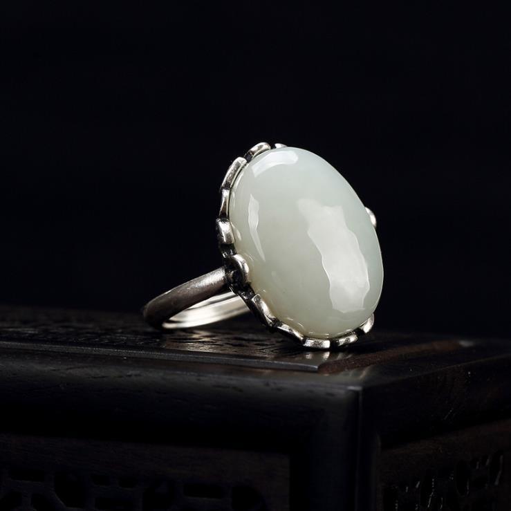 Beautiful Silver Ring with Unique Style
