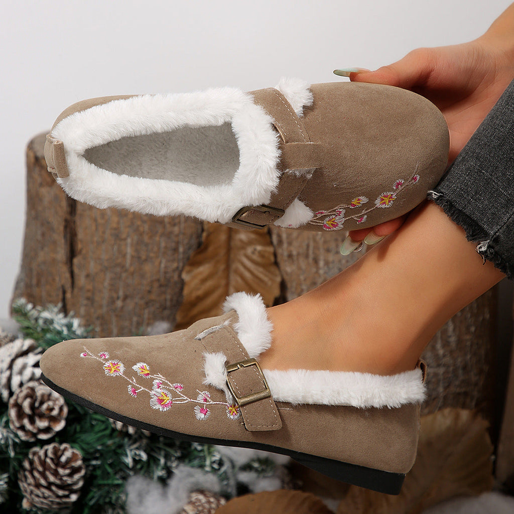 Graceful Orthopedic Shoes for Modern Look