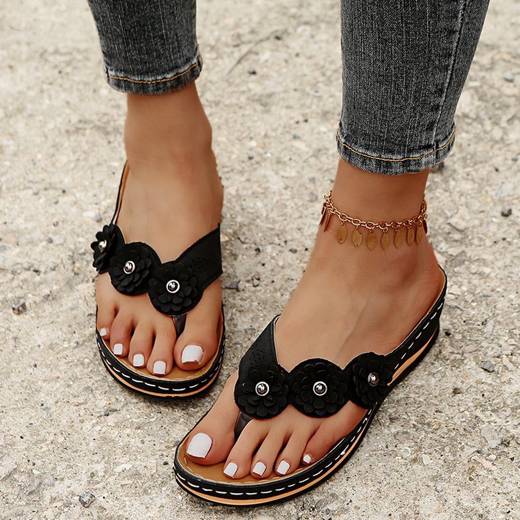 Beautifully Crafted Orthopedic Sandals