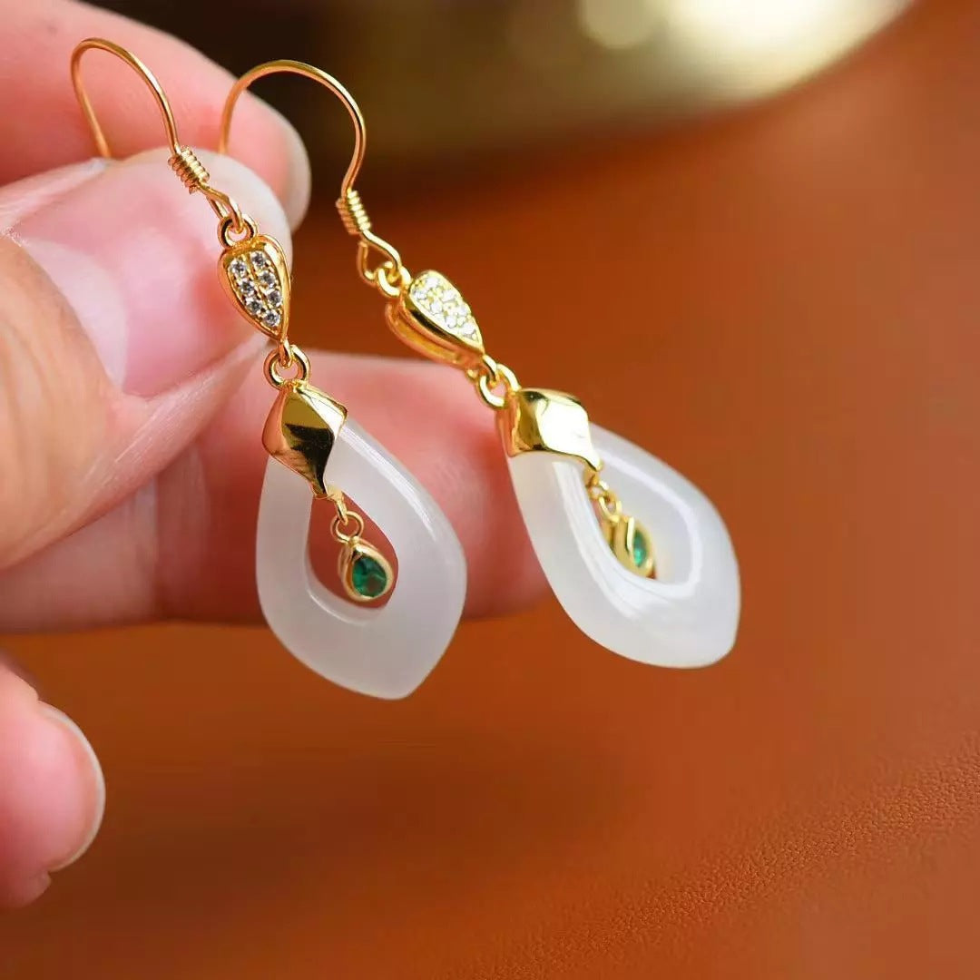 Stunning Gold Earring for Daily Wear