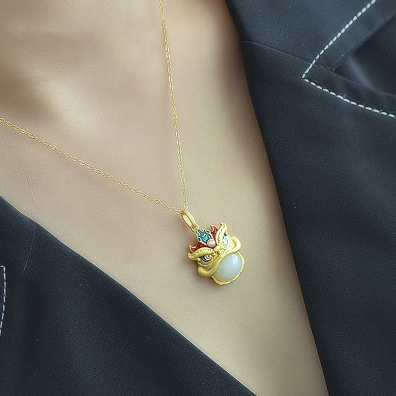 Elegant Silver Necklace for Every Occasion