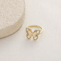 Classic Gold Ring with Timeless Appeal