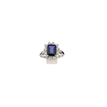 Classic Ring with Timeless Appeal