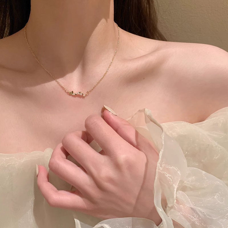 Stunning Necklace for Daily Wear