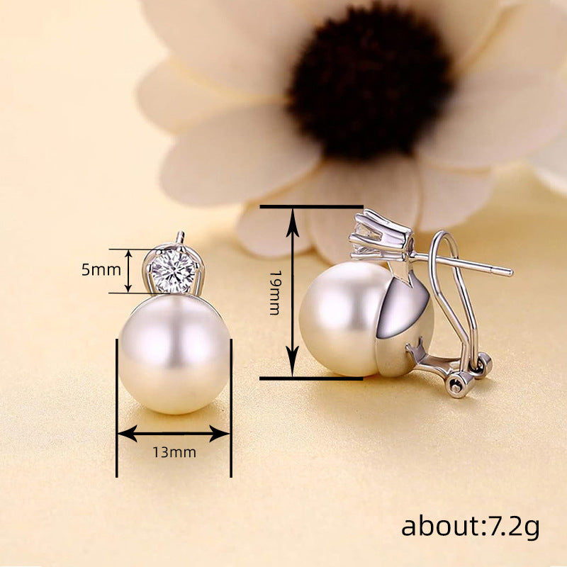 Delicate Artisan Pearl Earring