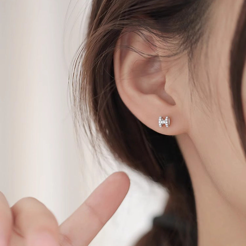 Romantic Earring for Special Moments