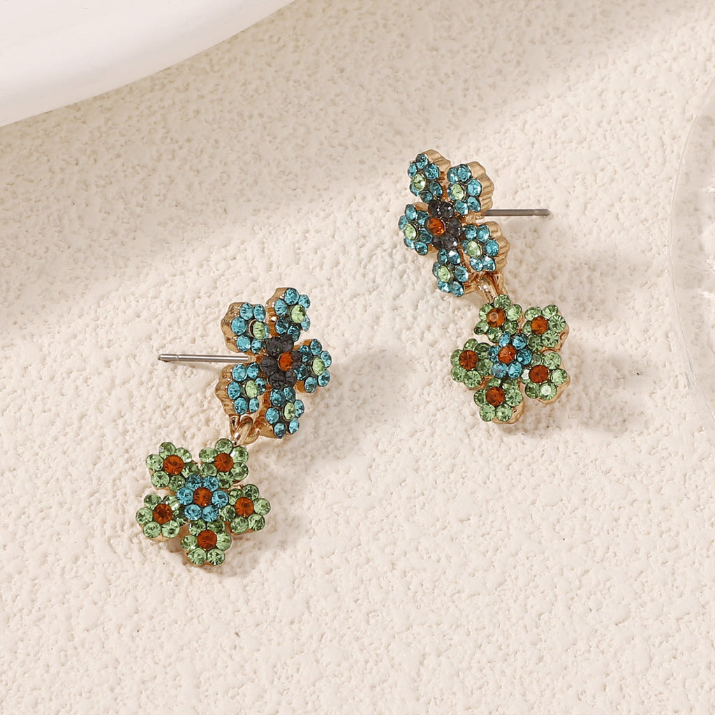 Stunning Earring for Daily Wear