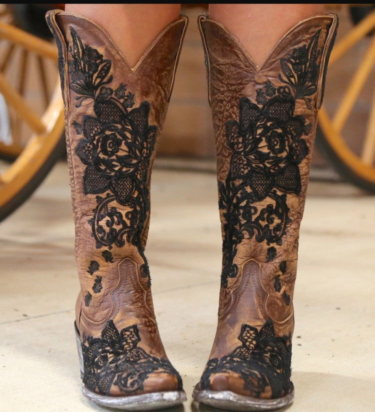 Stylish Orthopedic Boots for Any Occasion