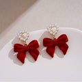 Classic Pearl Earring with Timeless Appeal