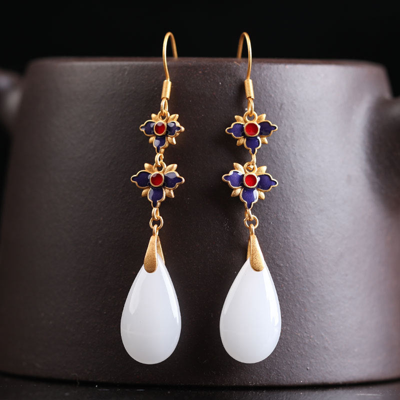 Charming Earring for Any Occasion