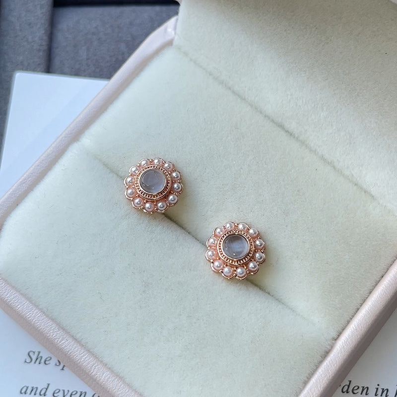 Stunning Pearl Earring for Daily Wear