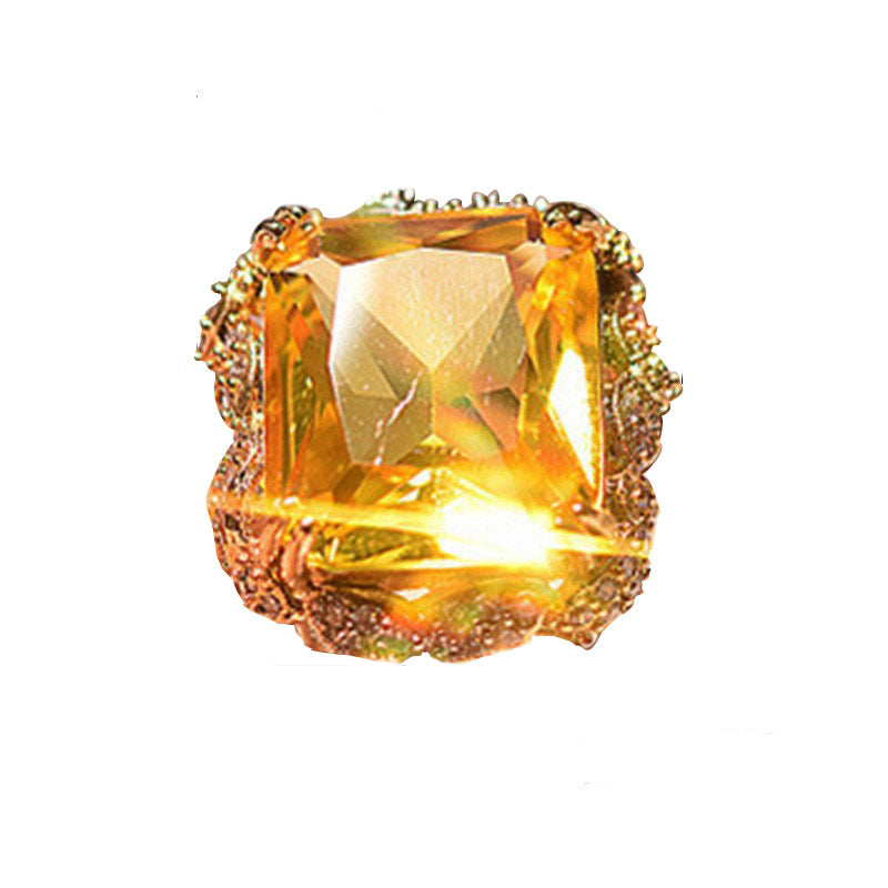 Stunning Gold Ring for Daily Wear