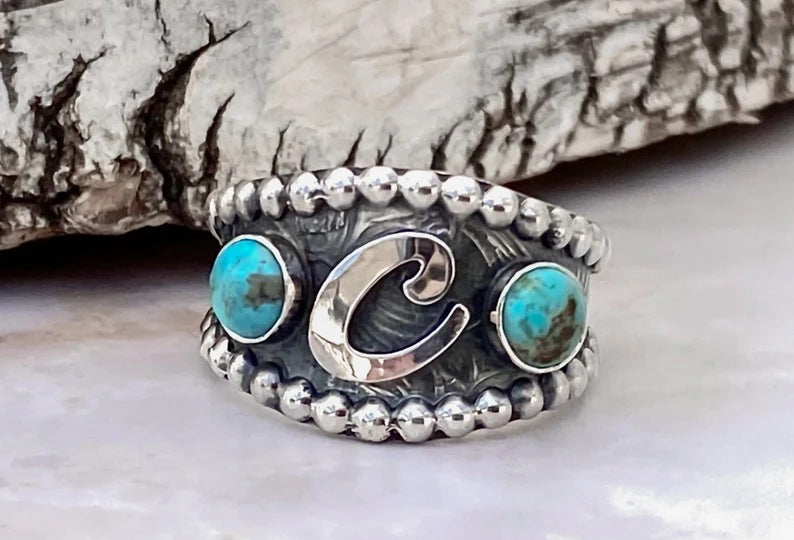 Classic Ring with Timeless Appeal