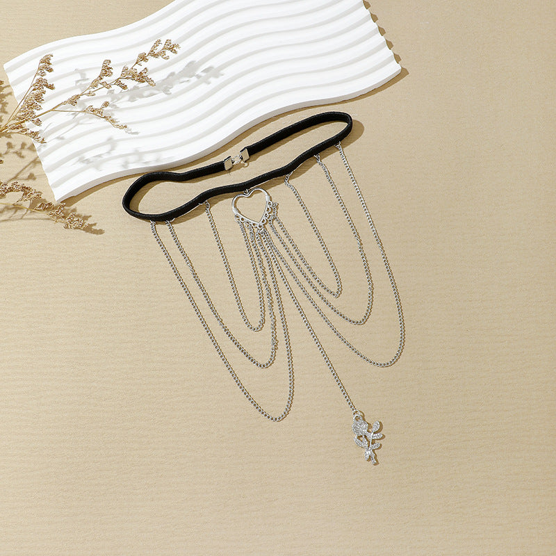 Classic Pendant with Timeless Appeal