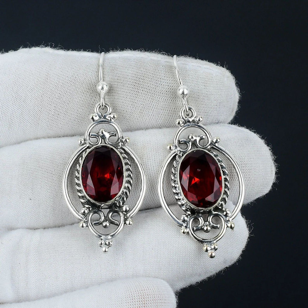 Charming Earring for Any Occasion